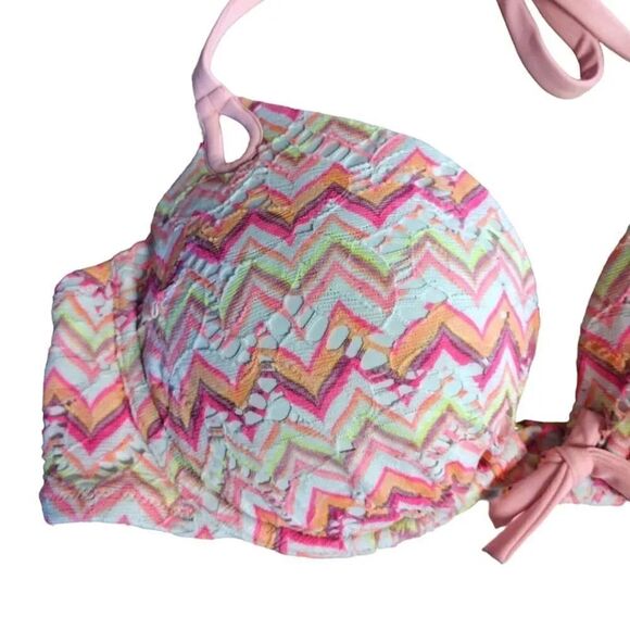 Victoria's Secret 2014 Bombshell Pink Crochet Extra Lift Bikini Top 36C - Picture 4 of 8